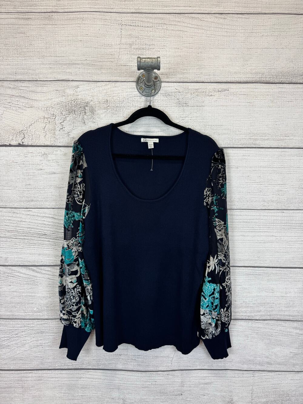 Cato Plus Size Navy Blue Floral Velour Sheer Sleeve Scoop Neck Top Size 26/28W